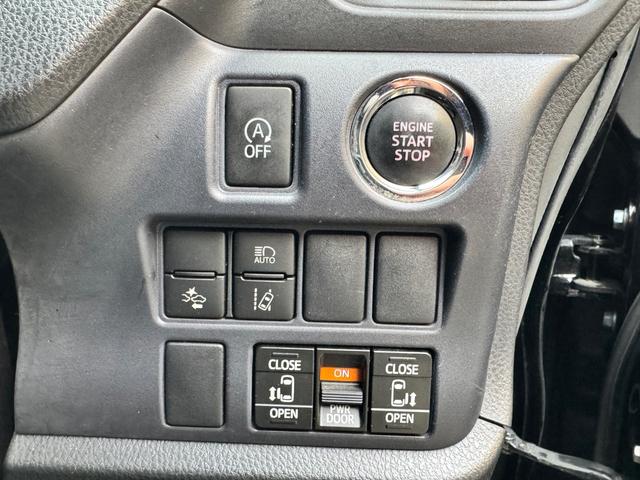 ヴォクシー ZS 煌 両側電動パワースライドドア フルセグナビ バックカメラ ETC 衝突軽減ブレーキ クルーズコントロール LEDヘッドライト ワンオーナー(3枚目)