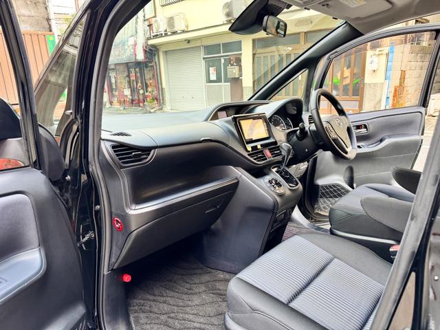 ヴォクシー ZS 煌 両側電動パワースライドドア フルセグナビ バックカメラ ETC 衝突軽減ブレーキ クルーズコントロール LEDヘッドライト ワンオーナー(21枚目)