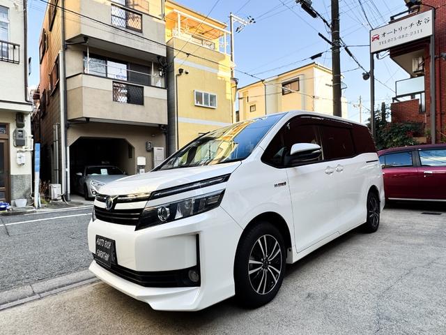 ヴォクシー ハイブリッドＶ　両側パワースライドドア　パナソニック大型ナビ　フルセグＴＶ　　Ｂｌｕｅｔｏｏｔｈ　バックカメラ　シートヒーター　クルーズコントロール　２０２５年製タイヤ　４本　車検２０２７年９月まで（34枚目）