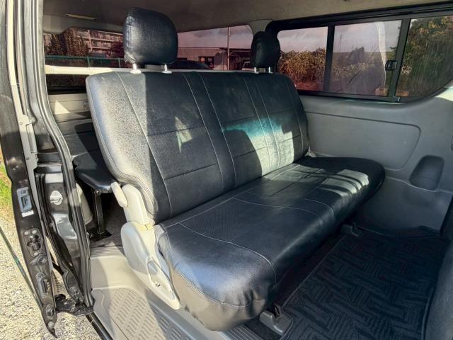 ハイエースバン ロングスーパーGL ディーゼル 4型フェイス ベッドキット 4型フェイス/ベッドキット/フロントエアロ/16インチアルミ/ナビ/フルセグ/Bluetooth/バックカメラ/ETC/キーレス/LEDヘッドライト&フォグ・外装磨き&車内清掃済・黒革調シートカバー(9枚目)