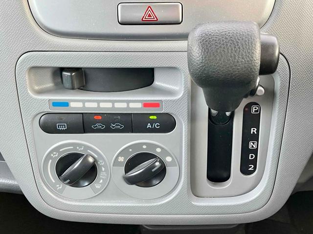 ワゴンR FX キーレスエントリー 電動格納ミラー ベンチシート AT 盗難防止システム ABS CD アルミホイール 衝突安全ボディ エアコン パワーステアリング パワーウィンドウ 運転席エアバッグ(4枚目)