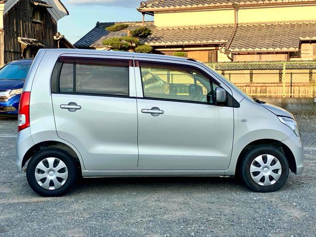 ワゴンR FX キーレスエントリー 電動格納ミラー ベンチシート AT 盗難防止システム ABS CD アルミホイール 衝突安全ボディ エアコン パワーステアリング パワーウィンドウ 運転席エアバッグ(14枚目)