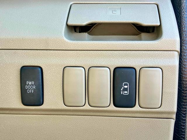 アトレーワゴン カスタムターボＲＳリミテッド　ＥＴＣ　バックカメラ　両側スライド・片側電動　ナビ　ＴＶ　ＨＩＤ　キーレスエントリー　電動格納ミラー　ベンチシート　ターボ　ＡＴ　盗難防止システム　ＡＢＳ　ＣＤ　ＵＳＢ　アルミホイール　衝突安全ボディ（10枚目）