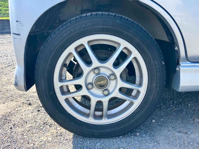 アトレーワゴン カスタムターボＲＳリミテッド　ＥＴＣ　バックカメラ　両側スライド・片側電動　ナビ　ＴＶ　ＨＩＤ　キーレスエントリー　電動格納ミラー　ベンチシート　ターボ　ＡＴ　盗難防止システム　ＡＢＳ　ＣＤ　ＵＳＢ　アルミホイール　衝突安全ボディ（20枚目）