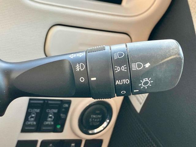 ムーヴキャンバス Ｘリミテッドメイクアップ　ＳＡＩＩＩ　ドライブレコーダー　ＥＴＣ　バックカメラ　両側電動スライドドア　ナビ　ＴＶ　クリアランスソナー　衝突被害軽減システム　オートマチックハイビーム　オートライト　スマートキー　アイドリングストップ（52枚目）