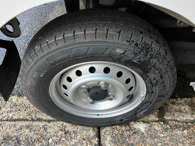 NV100クリッパーバン 軽バン CVT ETC 両側スライドドア スマートキー キーレスエントリー オートライト ESC エアコン パワーウィンドウ 運転席エアバッグ 助手席エアバッグ(16枚目)