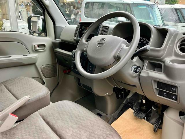 NV100クリッパーバン 軽バン CVT ETC 両側スライドドア スマートキー キーレスエントリー オートライト ESC エアコン パワーウィンドウ 運転席エアバッグ 助手席エアバッグ(32枚目)
