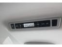 ２４０Ｓ　７人乗り／後席フリップダウンモニター／Ｂｌｕｅｔｏｏｔｈ接続ナビ／ＥＴＣ／パワースライドドア／禁煙車／地デジＴＶ／バックカメラ／スマートキー／４Ｕ１パール／オットマン付きシート（30枚目）