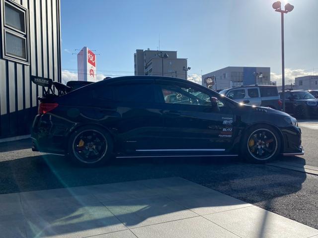 ＷＲＸ Ｓ４ ２．０ＧＴ－Ｓアイサイト　サンルーフ　レカロシート（運転席）　パドルシフト　社外メーター（水温・油温・ブースト）　助手席パワーシート＆シートヒーター　４ＷＤ　ターボ　アイサイト　レーダークルーズコントロール　ＢＬＩＴＺエアクリ（8枚目）