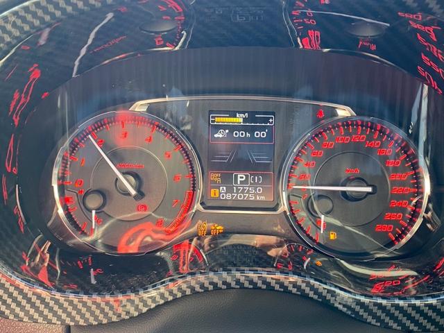 ＷＲＸ Ｓ４ ２．０ＧＴ－Ｓアイサイト　サンルーフ　レカロシート（運転席）　パドルシフト　社外メーター（水温・油温・ブースト）　助手席パワーシート＆シートヒーター　４ＷＤ　ターボ　アイサイト　レーダークルーズコントロール　ＢＬＩＴＺエアクリ（17枚目）