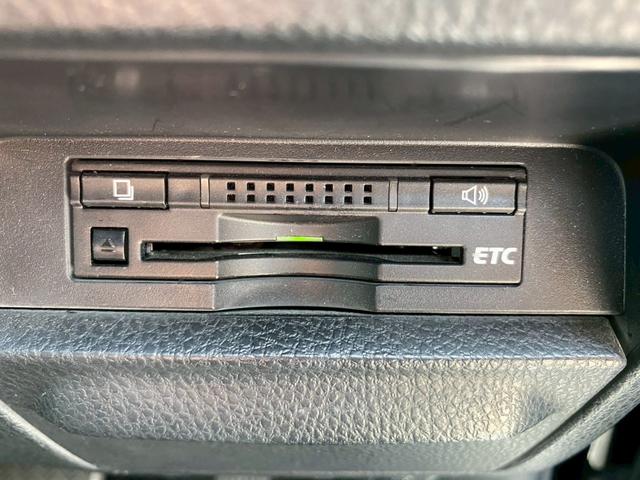 エスクァイア ハイブリッドＧｉ　純正ＳＤナビ　フルセグＴＶ　ブルートゥース　ＤＶＤ再生可　革巻きハンドル　ビルトインＥＴＣ　クルーズコントロール　オートハイビーム　前席シートヒーター　クリアランスソナー（28枚目）