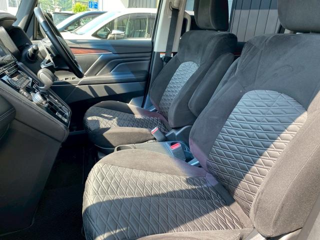 デリカＤ：５ Ｐ　ワンオーナー　メーカーＯＰナビ　パノラマモニター　ディーゼル車　シートヒーター　ＥＴＣ　パドルシフト　ハンドルヒーター　パワーバックドア　両側パワースライドドア　ＡＣ１００Ｖ　クルーズコントロール（35枚目）