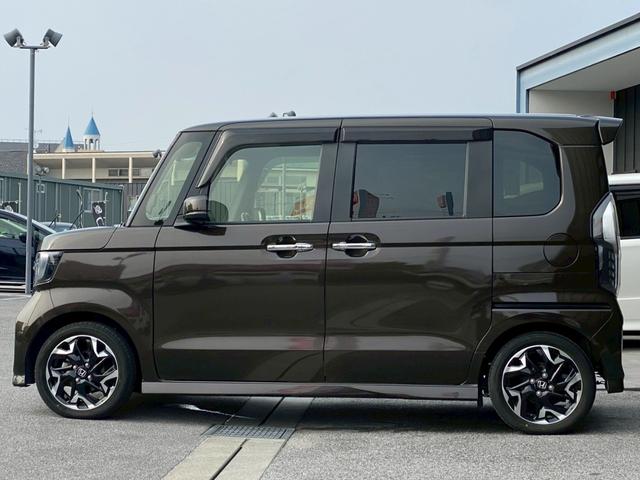 Ｎ－ＢＯＸカスタム Ｇ・ＥＸターボホンダセンシング　ワンオーナー　社外８インチナビ　フルセグＴＶ　ブルートゥース　ビルトインＥＴＣ　バックカメラ　パドルシフト　クルーズコントロール　両側パワースライドドア　ハーフレザーシート　ドライブレコーダー（12枚目）