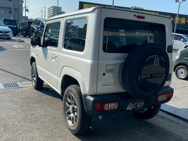 ジムニー ＸＣ　カロッツェリア８インチメモリーナビ　フルセグ地デジＴＶ　ブルートゥース　バックカメラ　ＥＴＣ車載器　前後ドライブレコーダー　ステアリングリモコン　ＬＥＤヘッドライト　クルーズコントロール　４ＷＤ（11枚目）