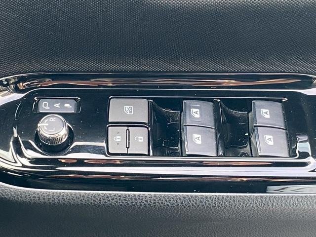 ヴォクシー ＺＳ　煌　アルパイ１１インチナビ　バックカメラ　フルセグＴＶ　ブルートゥース　ミラー型ドラレコ　ビルトインＥＴＣ　ＧＰＳレーダー　クルーズコントロール　両側パワースライドドア　ＵＳＢソケット　７人乗り（29枚目）