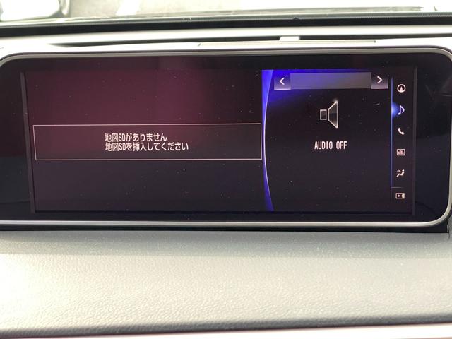 ＲＸ ＲＸ４５０ｈ　Ｆスポーツ　スライディングガラスルーフ　赤革パワーシート　シートエアコン　純正１２インチＳＤナビ　フルセグ地デジＴＶ　ブルートゥース　プリクラッシュセーフティ　レーダークルーズコントロール　後席サンシェード（18枚目）