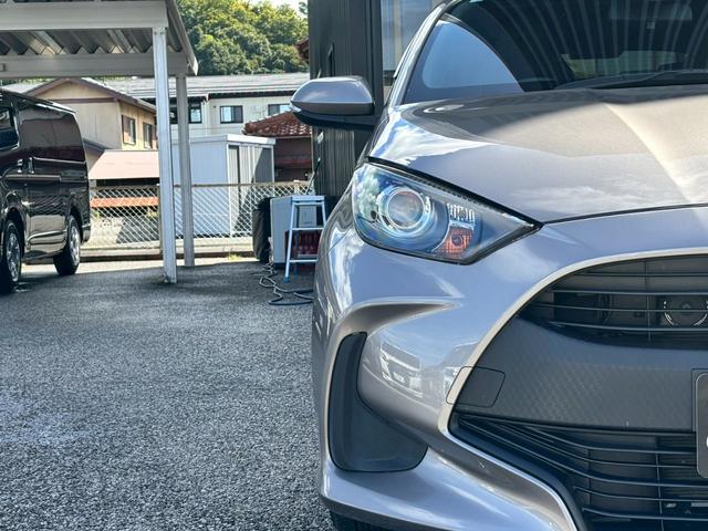 ヤリス Ｘ　メーカーＯＰナビ　バックカメラ　ビルトインＥＴＣ　プッシュスタート　トヨタセーフティセンス　ブルートゥース　ステアリングスイッチ　ＵＳＢ端子　オートハイビーム　シートリフター（40枚目）