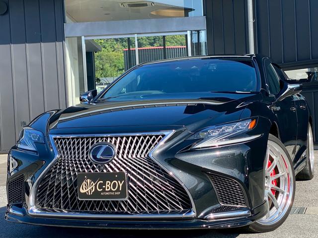 ＬＳ ＬＳ５００ｈ　バージョンＬ　マークレビンソン　サンルーフ　黒革パワーシート　シートエアコン　デジタルインナーミラー　パノラミックビューモニター　パドルシフト　プリクラッシュセーフティ　レーダークルーズコントロール　社外エアロ（5枚目）