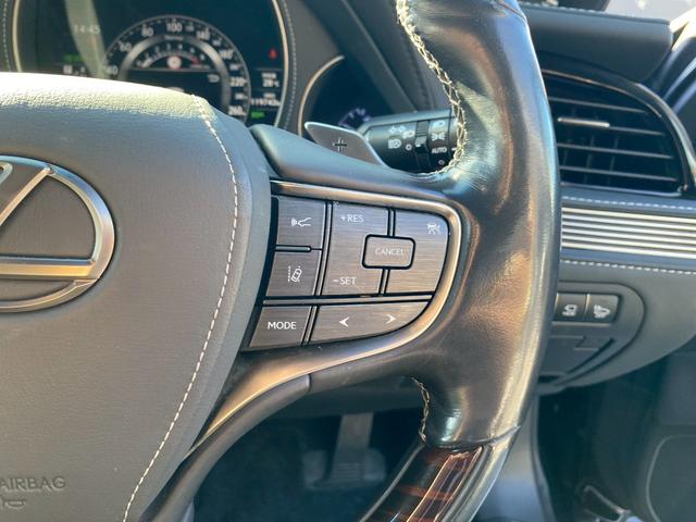 ＬＳ ＬＳ５００ｈ　バージョンＬ　マークレビンソン　サンルーフ　黒革パワーシート　シートエアコン　デジタルインナーミラー　パノラミックビューモニター　パドルシフト　プリクラッシュセーフティ　レーダークルーズコントロール　社外エアロ（30枚目）