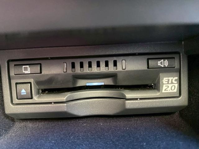 ＬＳ ＬＳ５００ｈ　バージョンＬ　マークレビンソン　サンルーフ　黒革パワーシート　シートエアコン　デジタルインナーミラー　パノラミックビューモニター　パドルシフト　プリクラッシュセーフティ　レーダークルーズコントロール　社外エアロ（33枚目）
