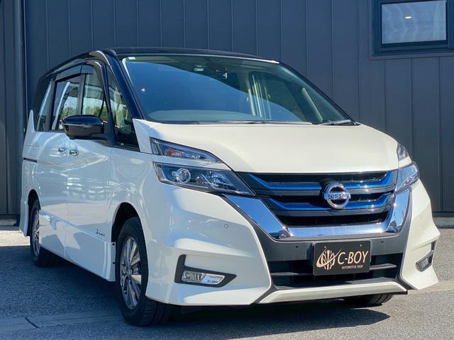 セレナ ｅ－パワー　ハイウェイスターＶ　純正９インチナビ　フルセグＴＶ　パノラマモニター　ビルトインＥＴＣ　プロパイロット　ステアリングヒーター　両側パワースライドドア　デジタルインナーミラー　純正フリップダウンモニター　７人乗り（7枚目）