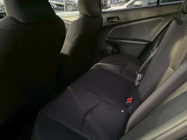 プリウス Ａ　バックカメラ　ステアリングスイッチ　クルーズコントロール　革巻きステアリング　パーキングアシスト　オートマチックハイビーム　オーディオレス　シートリフター（37枚目）