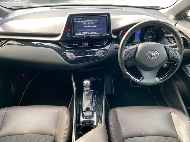 Ｃ－ＨＲ Ｇ　ＬＥＤエディション　純正９インチＳＤナビ　フルセグ地デジＴＶ　ブルートゥース　プリクラッシュセーフティ　レーダークルーズコントロール　ビルトインＥＴＣ　バックカメラ　ハーフレザーシート　ＬＥＤヘッドライト　フォグランプ（16枚目）