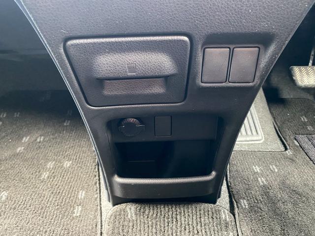 ヴォクシー ZS 煌 イクリプスSDナビ フルセグ地デジTV ブルートゥース バックカメラ ビルトインETC 純正フリップダウンモニター 両側パワースライドドア スライドドアサンシェード アイドリングストップ(22枚目)