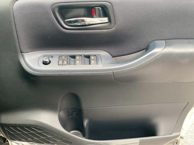 ヴォクシー ZS 煌 イクリプスSDナビ フルセグ地デジTV ブルートゥース バックカメラ ビルトインETC 純正フリップダウンモニター 両側パワースライドドア スライドドアサンシェード アイドリングストップ(32枚目)