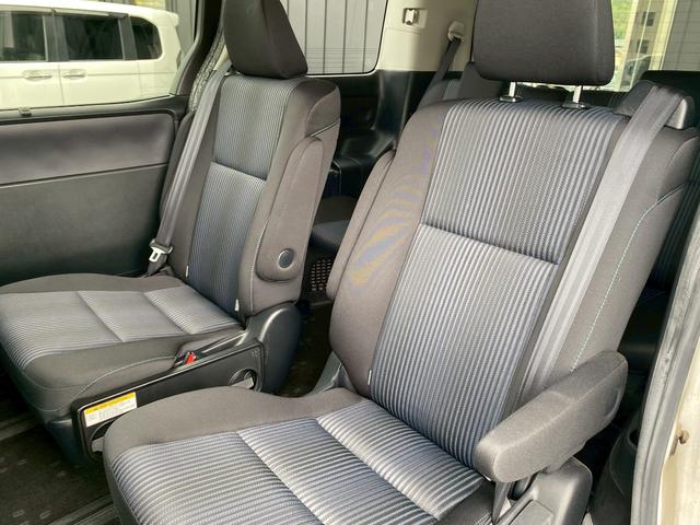 ヴォクシー ZS 煌 イクリプスSDナビ フルセグ地デジTV ブルートゥース バックカメラ ビルトインETC 純正フリップダウンモニター 両側パワースライドドア スライドドアサンシェード アイドリングストップ(40枚目)