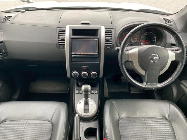 エクストレイル 20X 純正7インチナビ ブルートゥース 4WD シートヒーター リアシートヒーター 社外16インチアルミ バックカメラ ビルトインETC カーボンシート 革巻きステアリング シートリフター ルーフレール(16枚目)