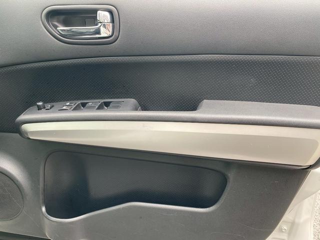 エクストレイル 20X 純正7インチナビ ブルートゥース 4WD シートヒーター リアシートヒーター 社外16インチアルミ バックカメラ ビルトインETC カーボンシート 革巻きステアリング シートリフター ルーフレール(29枚目)