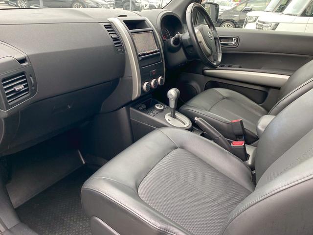 エクストレイル 20X 純正7インチナビ ブルートゥース 4WD シートヒーター リアシートヒーター 社外16インチアルミ バックカメラ ビルトインETC カーボンシート 革巻きステアリング シートリフター ルーフレール(31枚目)