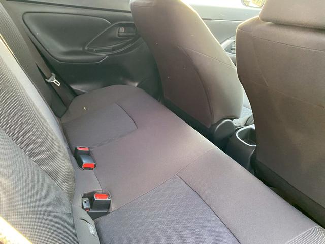 ヤリスクロス ハイブリッドＧ　純正ディスプレイ　ブルートゥース　パノラマモニター　ビルトインＥＴＣ　クルーズコントロール　ステアリングスイッチ　２トーンカラー　革巻きステアリング　オートハイビーム　トヨタセーフティセンス（35枚目）