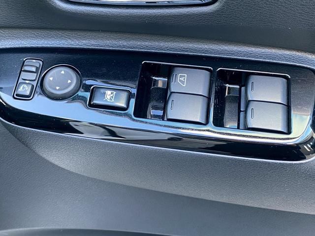 ルークス ハイウェイスター X プロパイロットエディション 社外7インチナビ ブルートゥース パノラマモニター ETC ステアリングスイッチ クルーズコントロール 両側パワースライドドア シートリフター サンシェード ドライブレコーダー プロパイロット付き(30枚目)