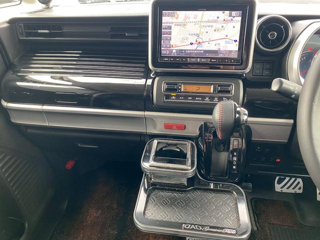 スペーシアカスタム ハイブリッドXSターボ アルパイン8インチナビ フルセグTV バックカメラ パノラマモニター ETC ブルートゥース ドライブレコーダー パドルシフト クルーズコントロール 両側パワースライドドア 社外スピーカー(21枚目)