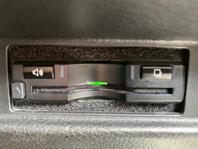 スペーシアカスタム ハイブリッドXSターボ アルパイン8インチナビ フルセグTV バックカメラ パノラマモニター ETC ブルートゥース ドライブレコーダー パドルシフト クルーズコントロール 両側パワースライドドア 社外スピーカー(31枚目)