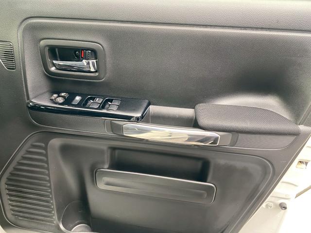 スペーシアカスタム ハイブリッドXSターボ アルパイン8インチナビ フルセグTV バックカメラ パノラマモニター ETC ブルートゥース ドライブレコーダー パドルシフト クルーズコントロール 両側パワースライドドア 社外スピーカー(34枚目)