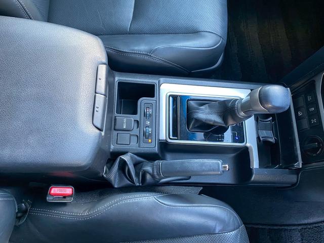 ランドクルーザープラド TX Lパッケージ 4WD アルパイン9インチナビ バックカメラ ブルートゥース サンルーフ パワーシート 寒冷地仕様 ルーフレール モデリスタエアロ OP19インチアルミ ドラレコ クルーズコントロール(26枚目)