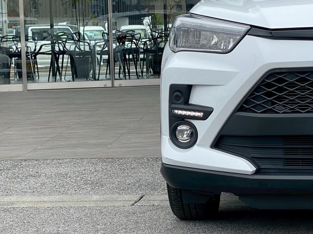 ライズ Z ワンオーナー 9インチディスプレイオーディオ フルセグ地デジTV ブルートゥース パノラミックビューモニター スマートアシスト レーダークルーズコントロール 前席シートヒーター ステアリングリモコン(43枚目)