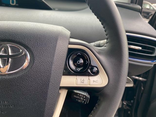 プリウス Sツーリングセレクション 純正9インチナビ ブルートゥース ビルトインETC ステアリングリモコン 合皮シート 社外18インチアルミ フルセグTV バックカメラ シートヒーター クルーズコントロール 革巻きステアリング(27枚目)