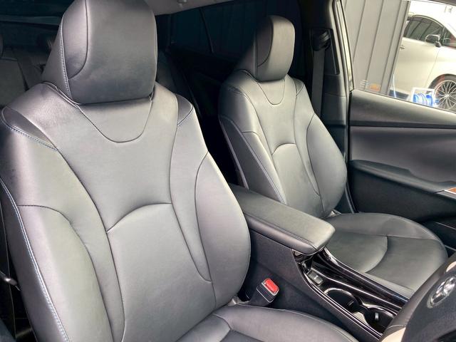 プリウス Sツーリングセレクション 純正9インチナビ ブルートゥース ビルトインETC ステアリングリモコン 合皮シート 社外18インチアルミ フルセグTV バックカメラ シートヒーター クルーズコントロール 革巻きステアリング(35枚目)