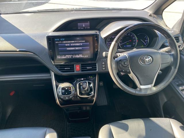 エスクァイア ハイブリッドGi ブラックテーラード 純正10インチSDナビ フルセグ地デジTV ブルートゥース ビルトインETC 両側パワースライドドア スライドドアサンシェード 前席シートヒーター スマートキー&プッシュスタート ドライブレコーダー(15枚目)