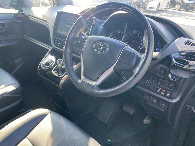 エスクァイア ハイブリッドGi ブラックテーラード 純正10インチSDナビ フルセグ地デジTV ブルートゥース ビルトインETC 両側パワースライドドア スライドドアサンシェード 前席シートヒーター スマートキー&プッシュスタート ドライブレコーダー(31枚目)