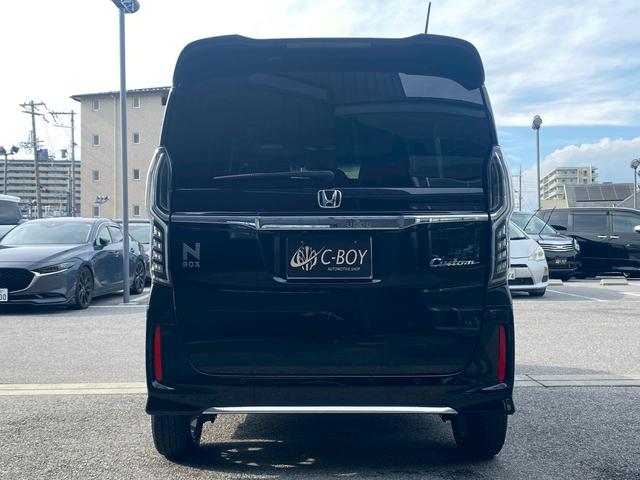 N-BOXカスタム L ワンオーナー ギャザスメモリーナビ フルセグ地デジTV ブルートゥース バックカメラ ETC車載器 前席シートヒーター 両側パワースライドドア スライドドアサンシェード ホンダセンシング USB電源(10枚目)