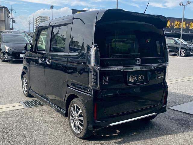 N-BOXカスタム L ワンオーナー ギャザスメモリーナビ フルセグ地デジTV ブルートゥース バックカメラ ETC車載器 前席シートヒーター 両側パワースライドドア スライドドアサンシェード ホンダセンシング USB電源(11枚目)
