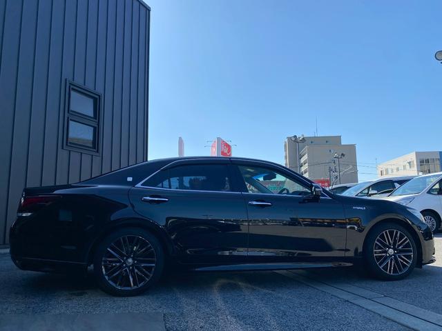 クラウンハイブリッド アスリートS ブラックスタイル 純正HDDマルチ フルセグ地デジTV ブルートゥース タッチパネルオートエアコン 本革シート&シートエアコン パワーシート クルーズコントロール クリアランスソナー 社外コンビハンドル バックカメラ(9枚目)