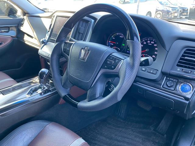 クラウンハイブリッド アスリートS ブラックスタイル 純正HDDマルチ フルセグ地デジTV ブルートゥース タッチパネルオートエアコン 本革シート&シートエアコン パワーシート クルーズコントロール クリアランスソナー 社外コンビハンドル バックカメラ(32枚目)