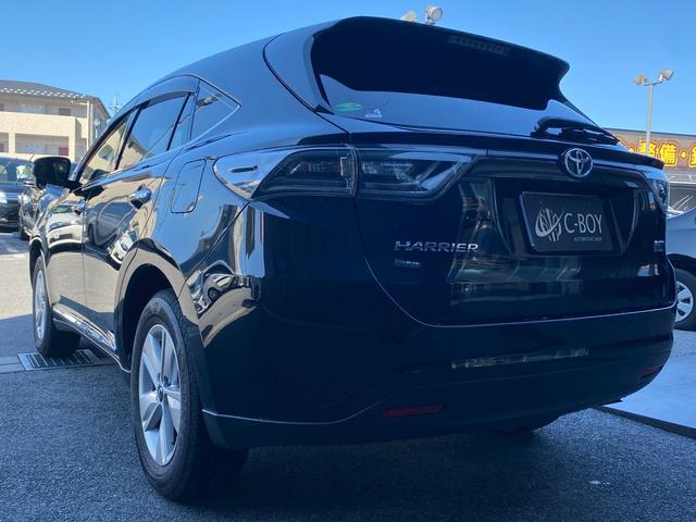 ハリアーハイブリッド エレガンス メーカーOPSDナビ フルセグ地デジTV ブルートゥース ブルーレイ再生 黒革パワーシート シートヒーター ビルトインETC バックカメラ USB&AUX入力 LEDルームランプ 4WD(11枚目)