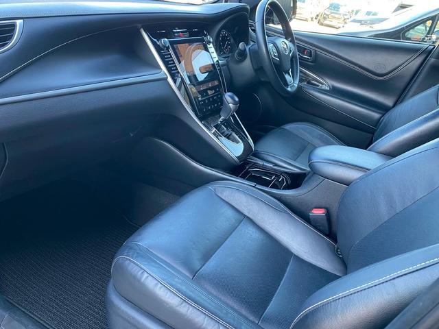 ハリアーハイブリッド エレガンス メーカーOPSDナビ フルセグ地デジTV ブルートゥース ブルーレイ再生 黒革パワーシート シートヒーター ビルトインETC バックカメラ USB&AUX入力 LEDルームランプ 4WD(32枚目)